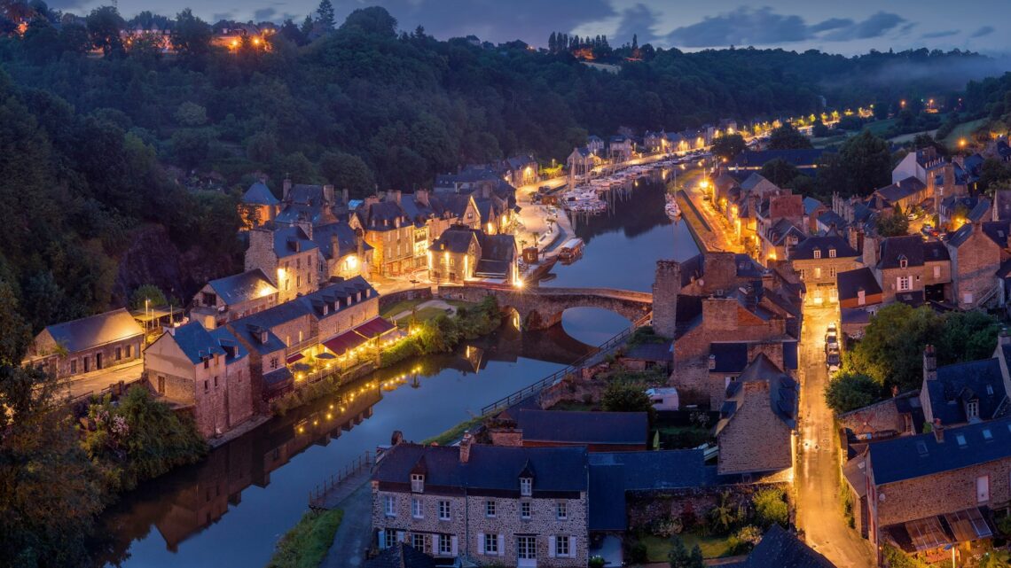 Envie de découvrir les plus beaux villages médiévaux ?