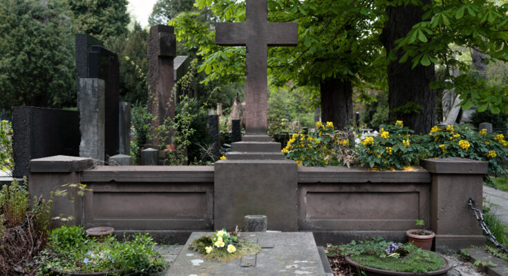 plaque funéraire